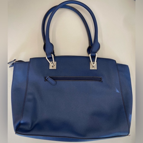 Liz Claiborne Navy Shoulder Bag - Picture 2 of 9